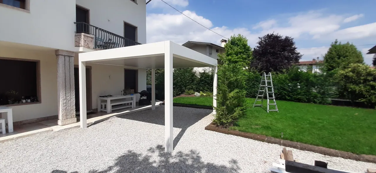 Realizzazioni di carpenteria metallica su misura - immagine 1