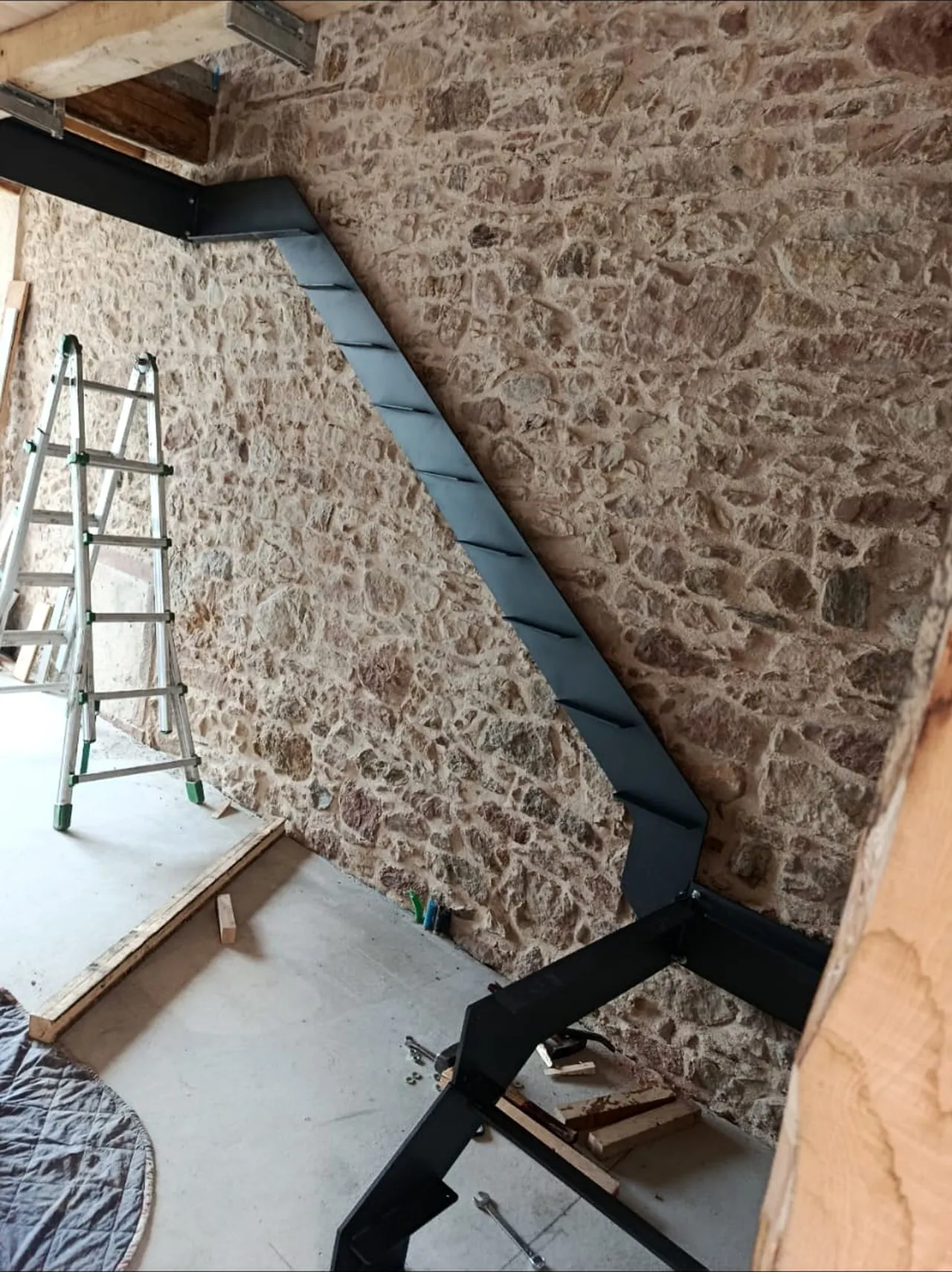 Realizzazioni di carpenteria metallica su misura - immagine 41